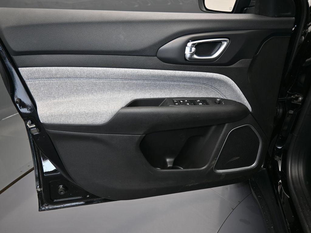 new 2025 Jeep Compass car