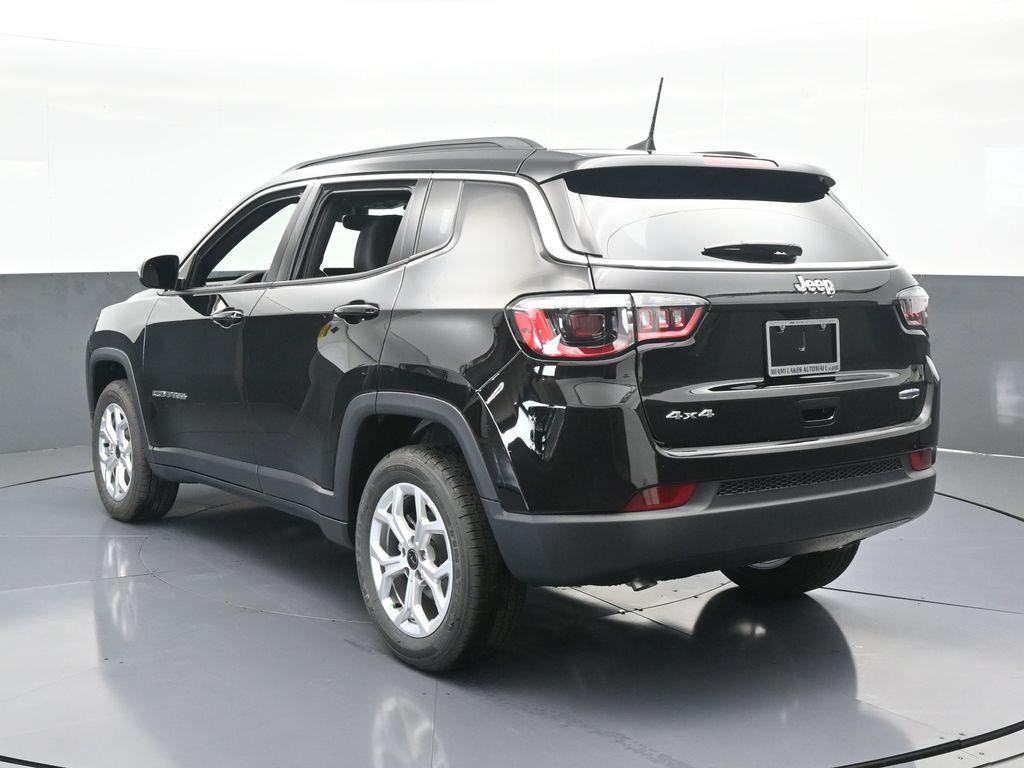 new 2025 Jeep Compass car