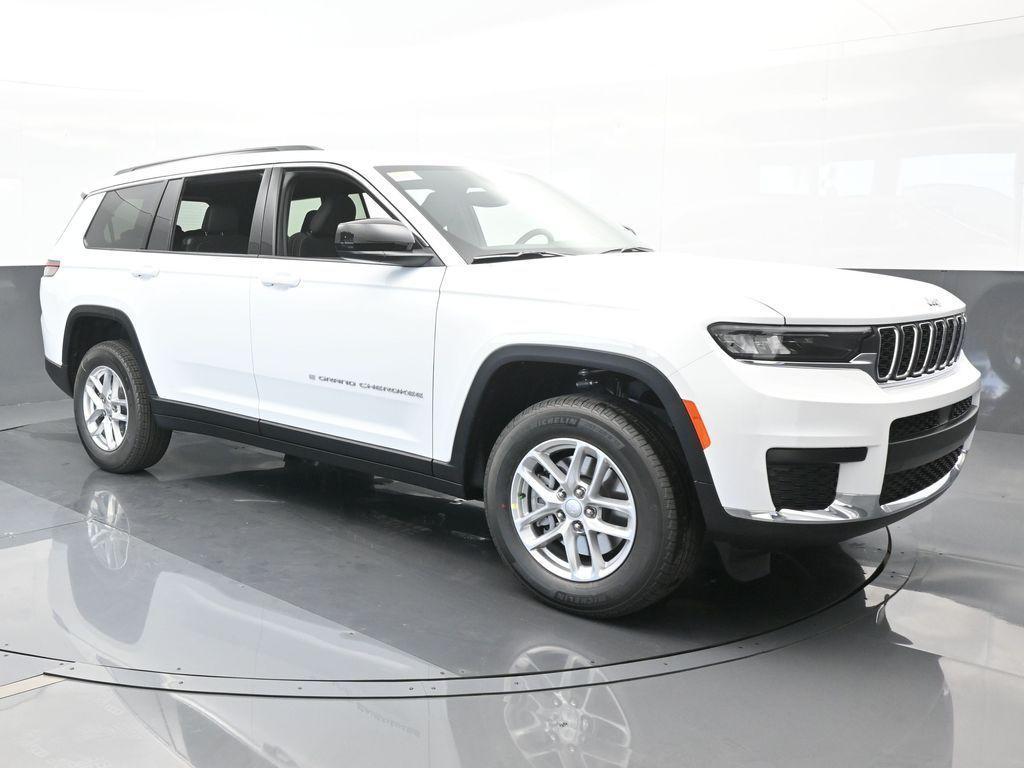 new 2024 Jeep Grand Cherokee L car, priced at $42,789