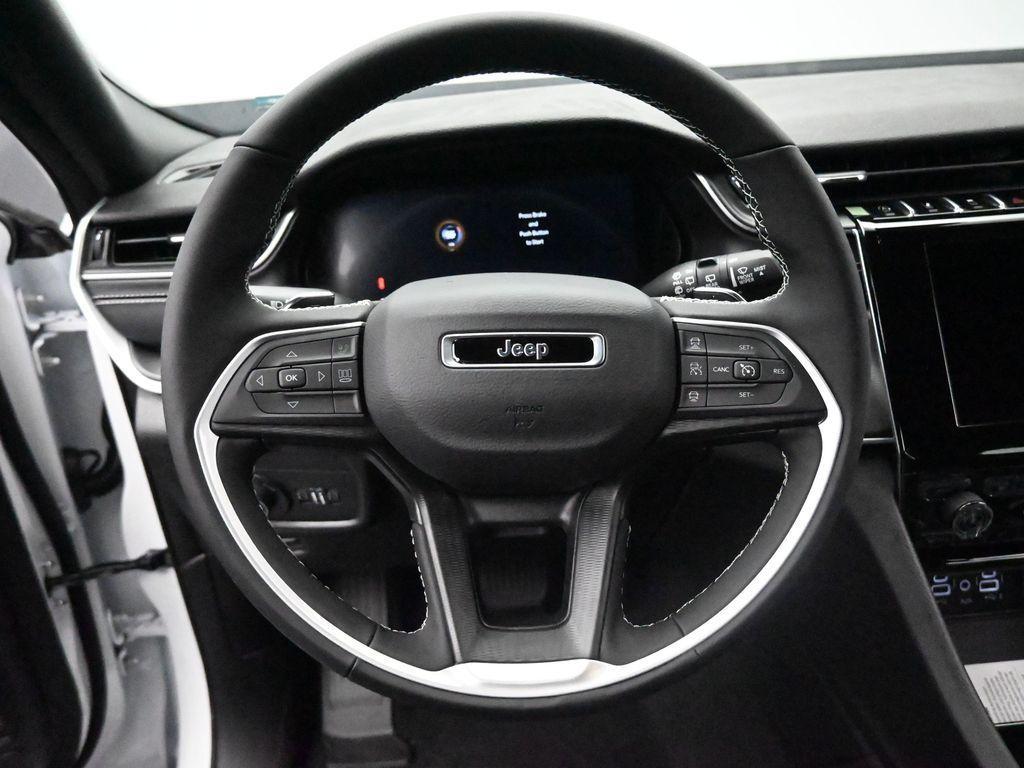 new 2024 Jeep Grand Cherokee L car, priced at $42,789
