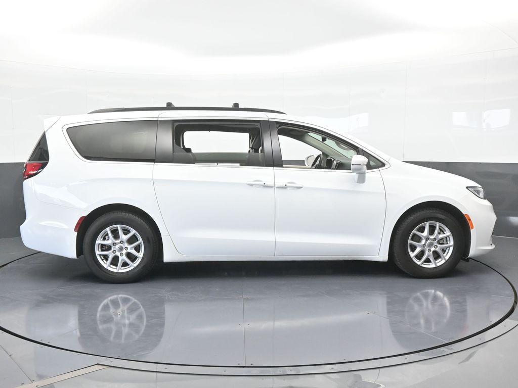 used 2022 Chrysler Pacifica car, priced at $17,792