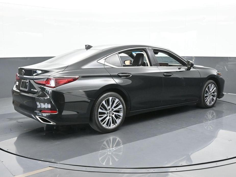 used 2021 Lexus ES 350 car, priced at $26,544