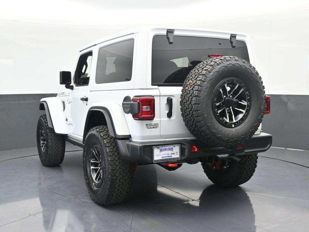 new 2025 Jeep Wrangler car