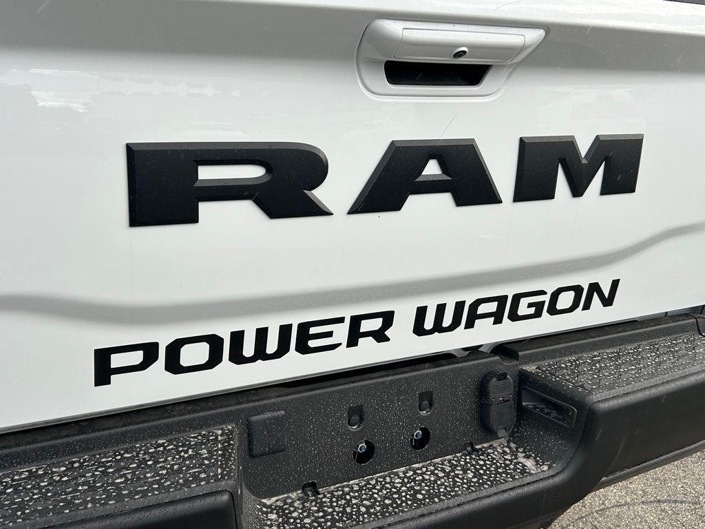 new 2025 Ram 2500 car