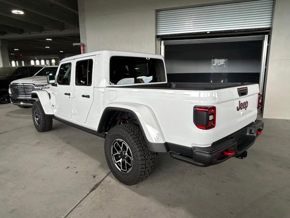 new 2024 Jeep Gladiator car, priced at $57,386