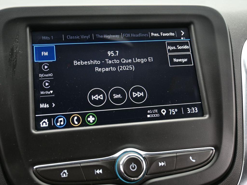 used 2024 Chevrolet Equinox car, priced at $17,521