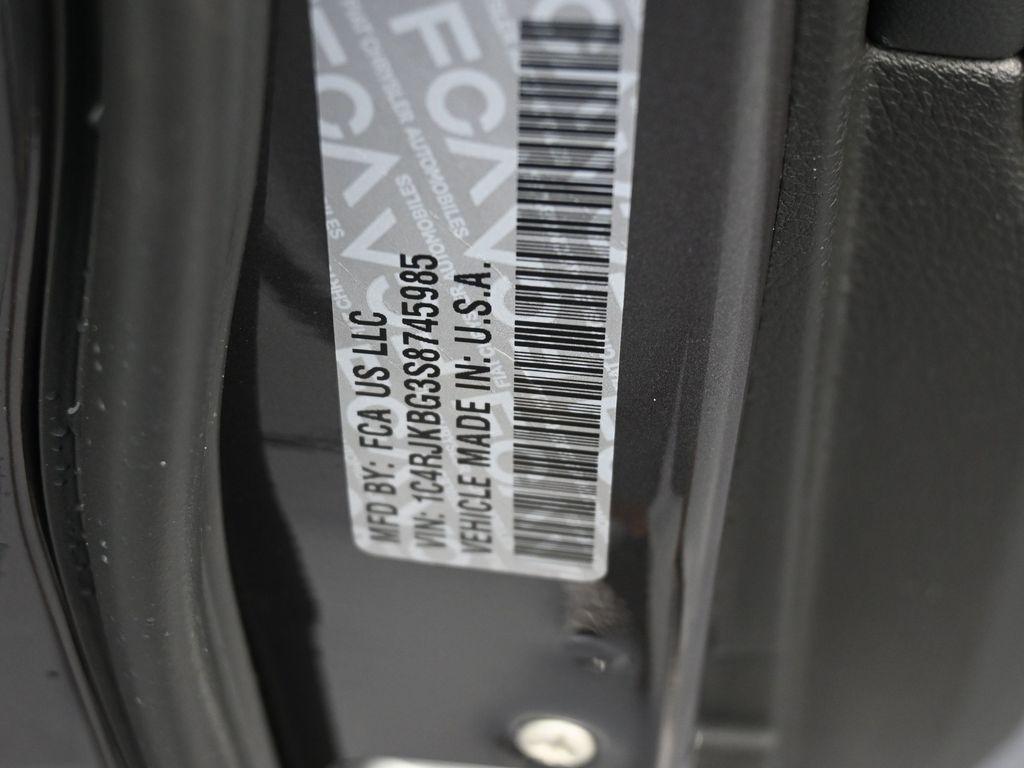 new 2025 Jeep Grand Cherokee L car