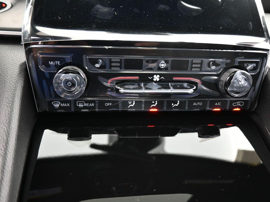new 2025 Jeep Grand Cherokee L car