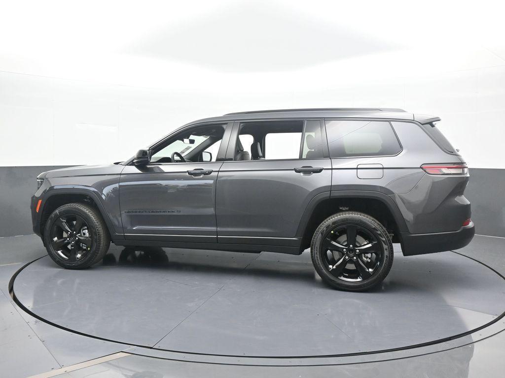 new 2025 Jeep Grand Cherokee L car