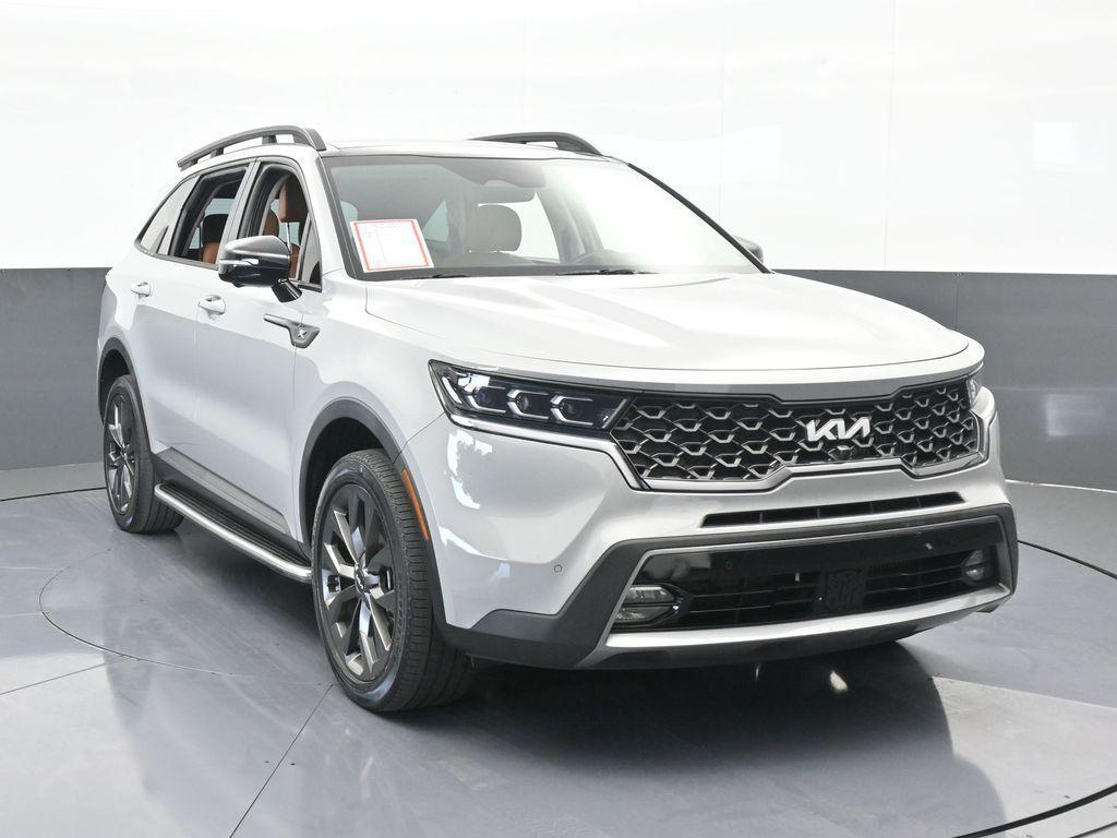 used 2022 Kia Sorento car, priced at $27,596