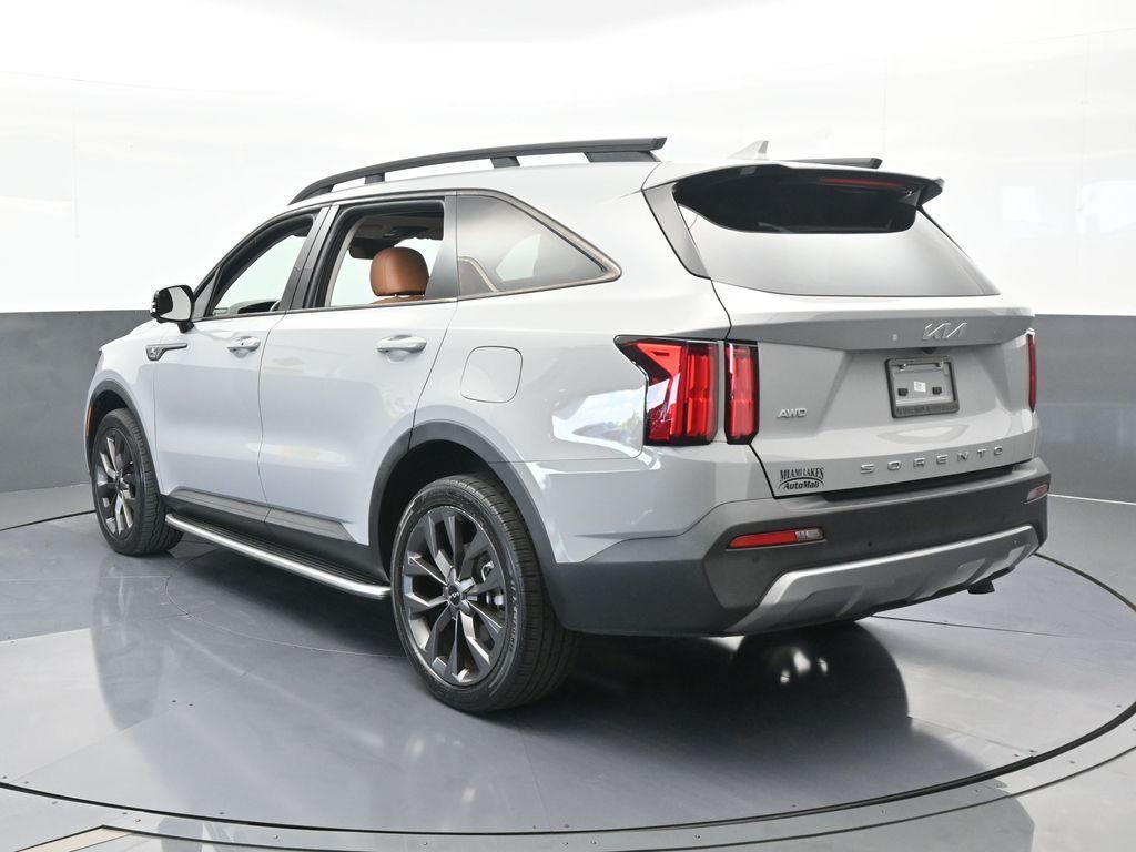 used 2022 Kia Sorento car, priced at $27,596