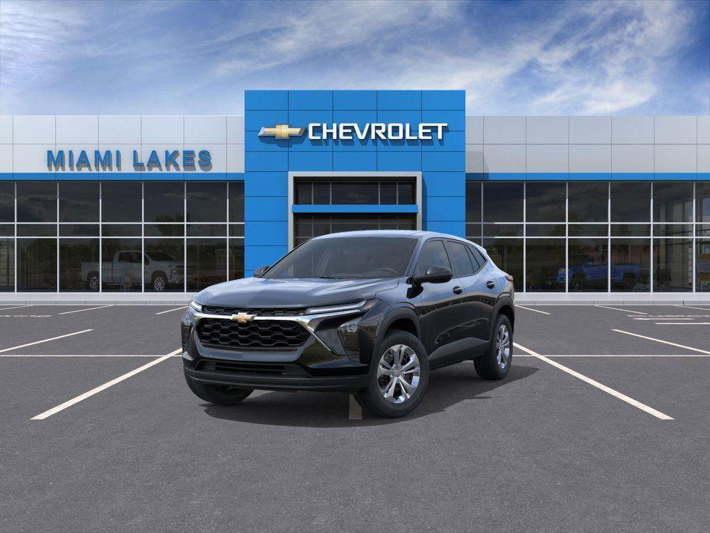 new 2025 Chevrolet Trax car, priced at $16,895
