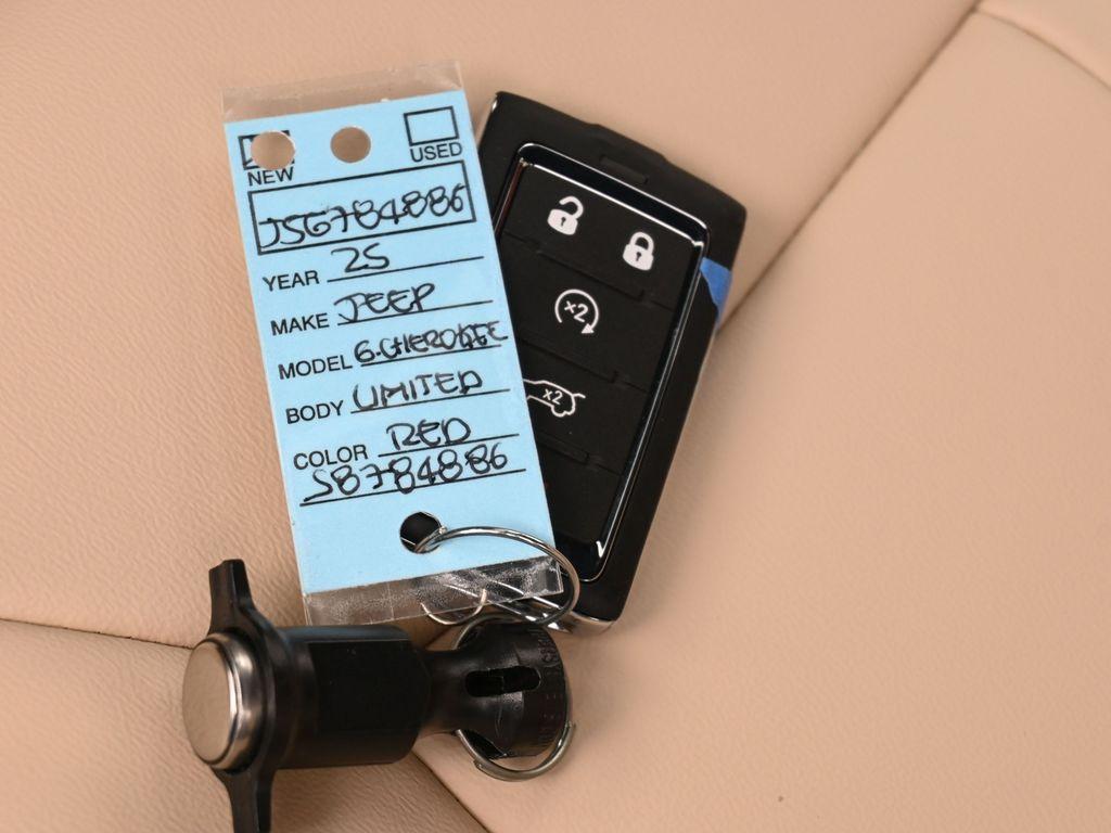 new 2025 Jeep Grand Cherokee car