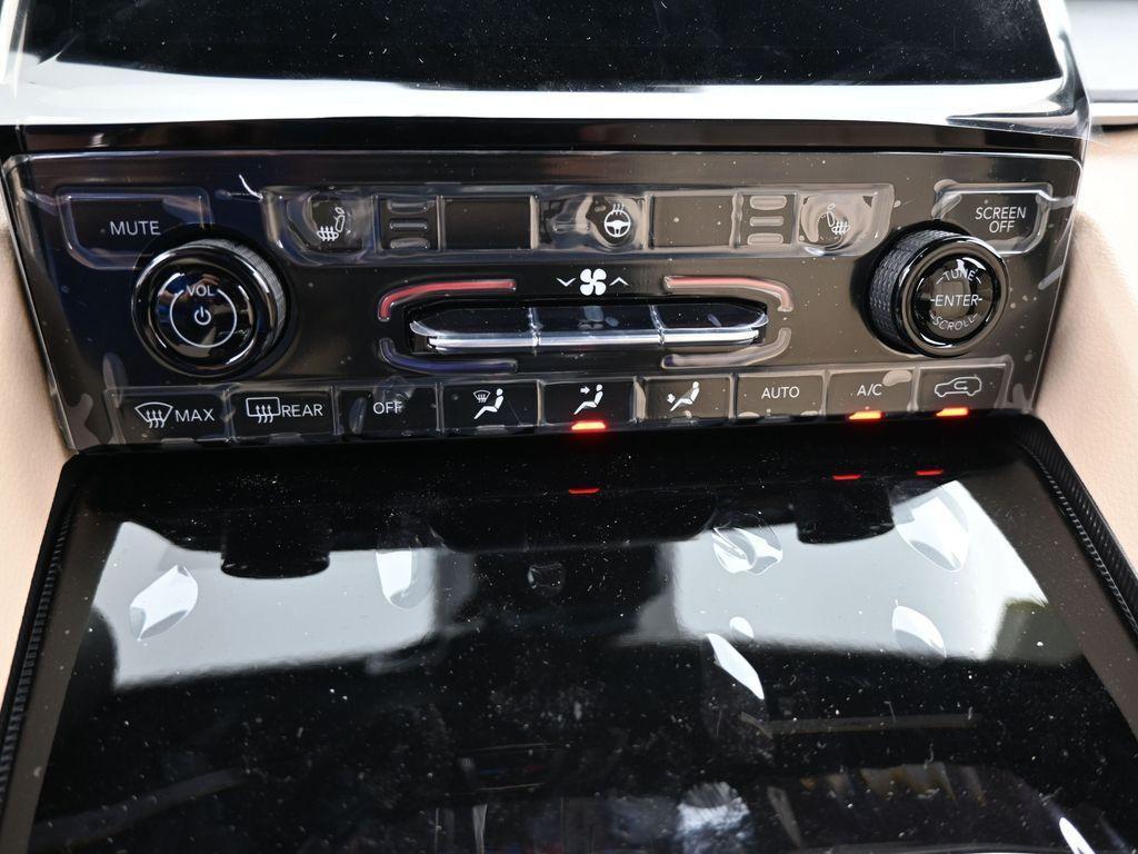 new 2025 Jeep Grand Cherokee car