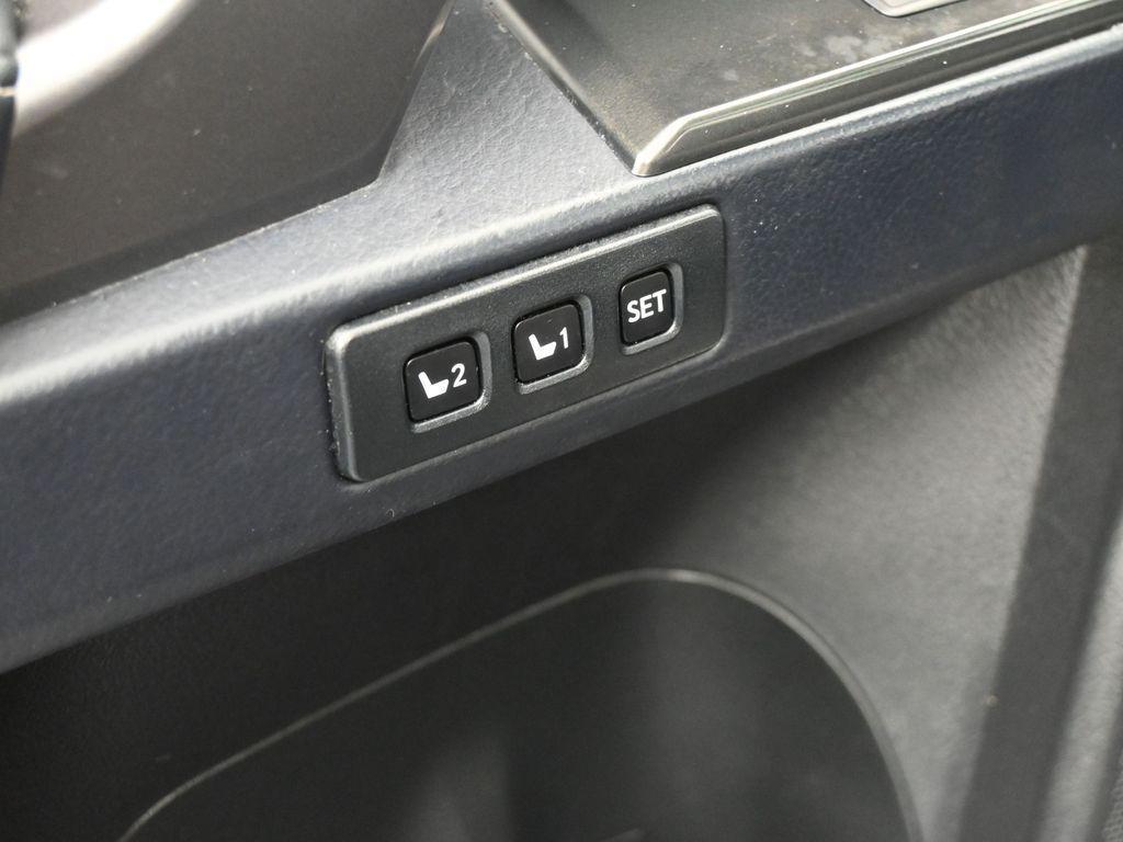 used 2023 Lexus GX 460 car, priced at $55,950