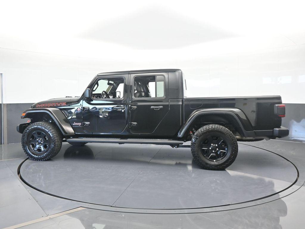 used 2022 Jeep Gladiator car, priced at $34,448