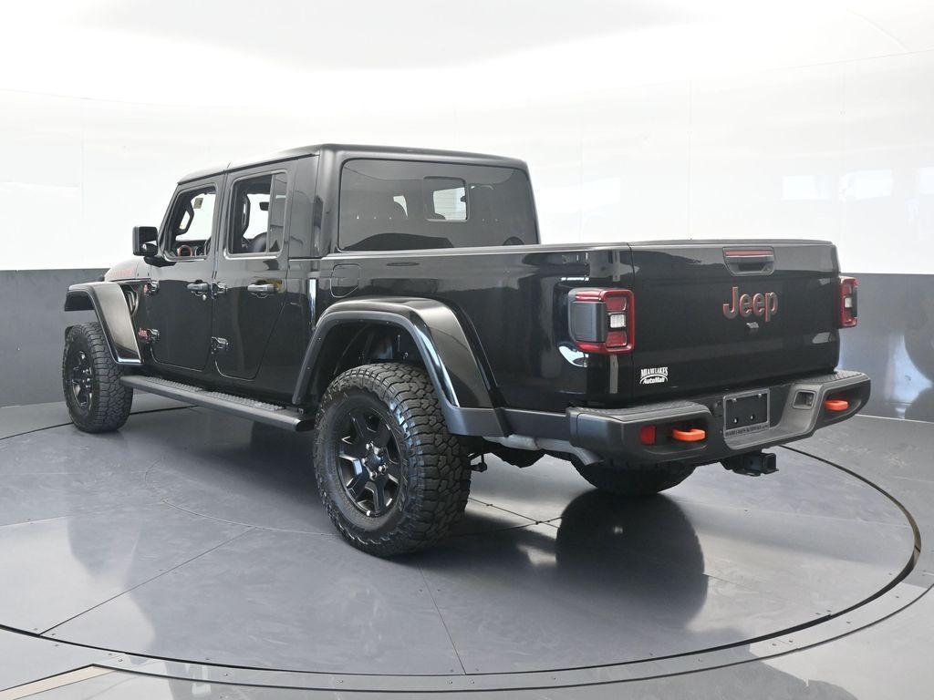 used 2022 Jeep Gladiator car, priced at $34,448
