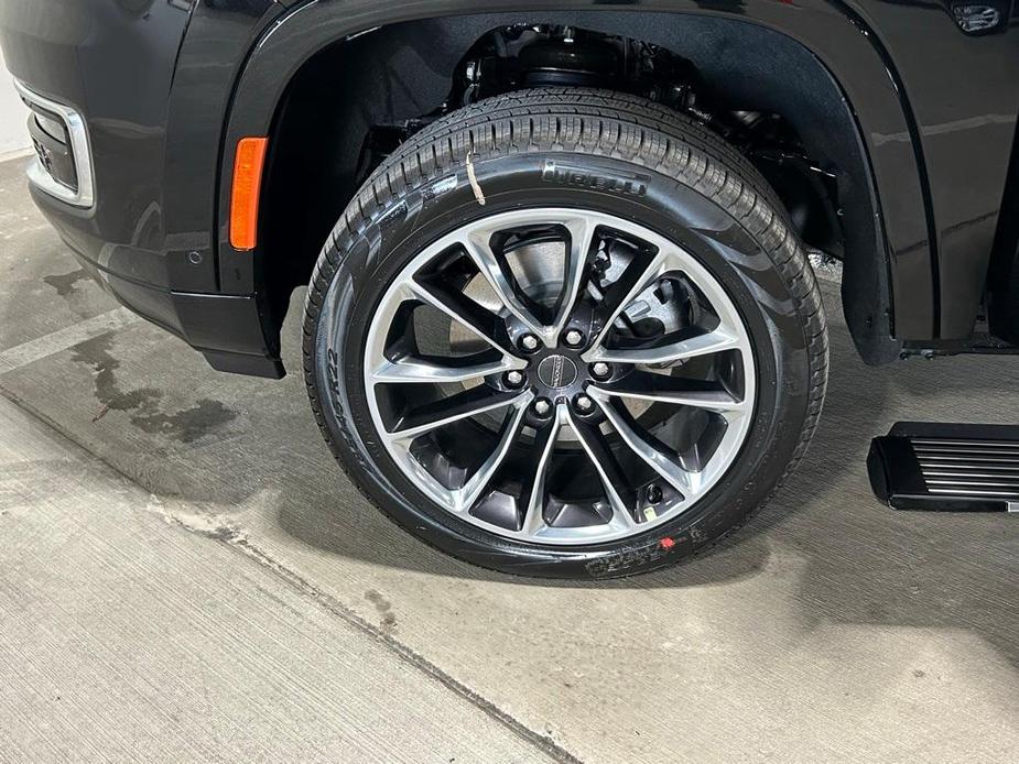 new 2024 Jeep Wagoneer car, priced at $81,115