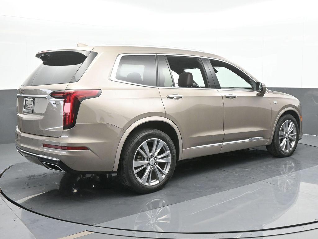 used 2023 Cadillac XT6 car, priced at $27,925