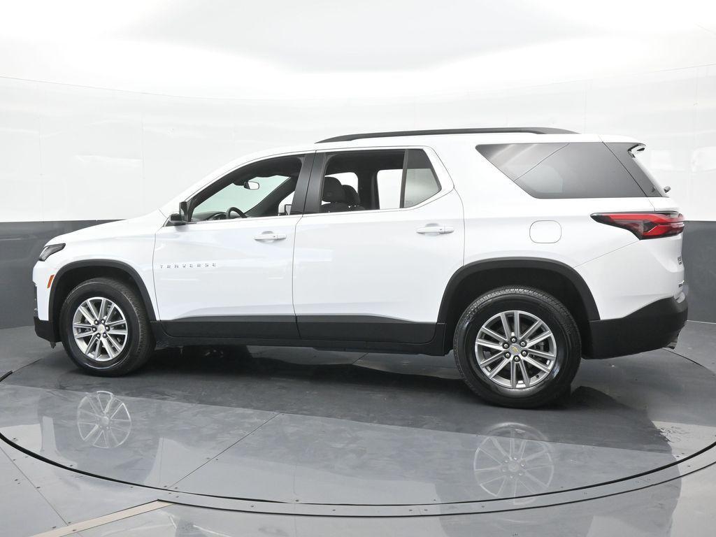 used 2023 Chevrolet Traverse car, priced at $25,995