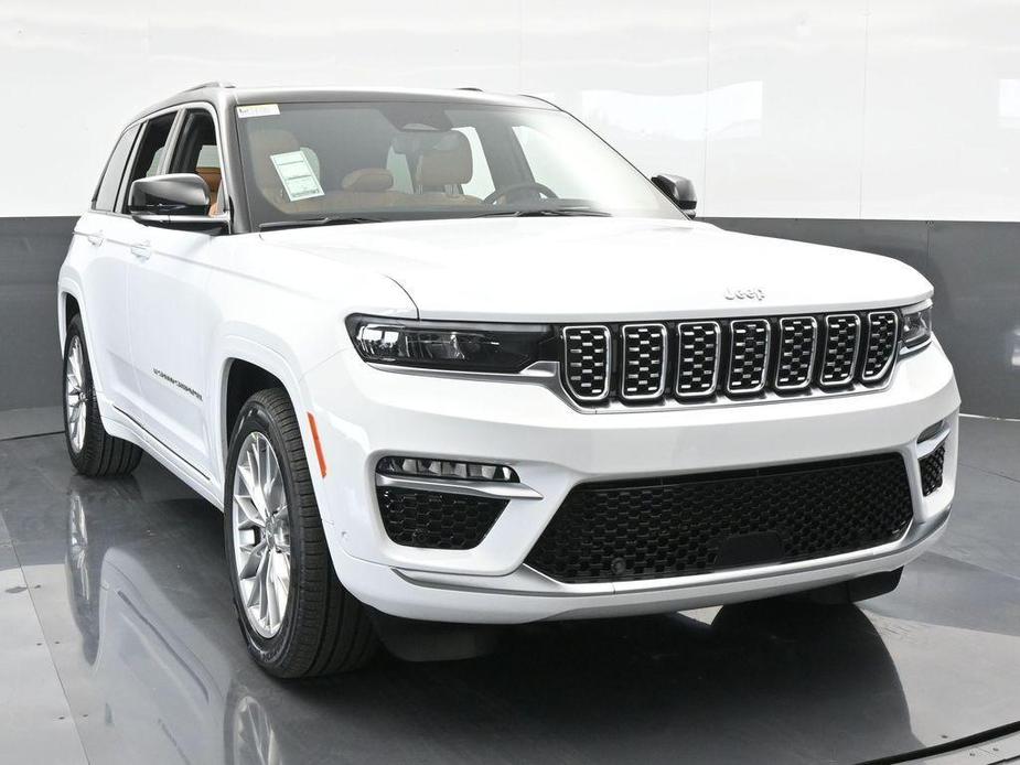 new 2024 Jeep Grand Cherokee car, priced at $51,828