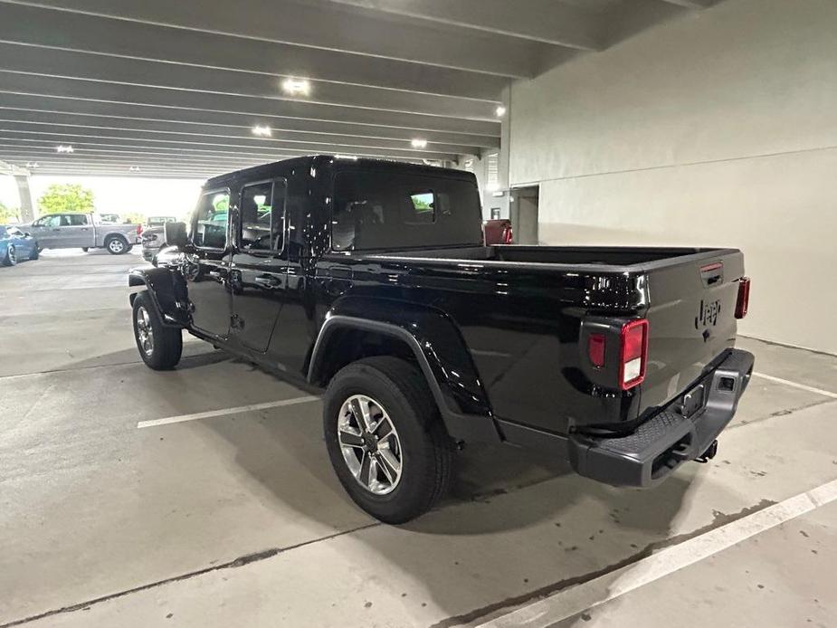 new 2024 Jeep Gladiator car, priced at $44,291