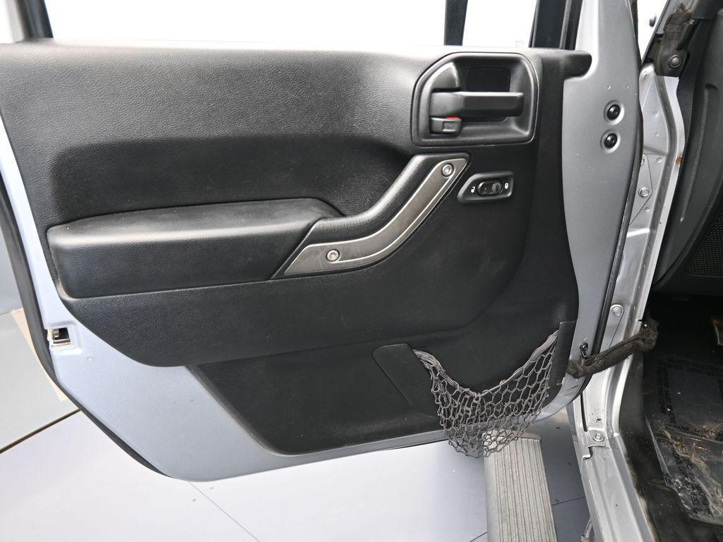 used 2016 Jeep Wrangler Unlimited car, priced at $17,995