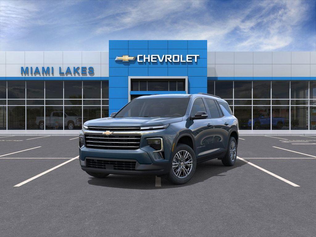 new 2025 Chevrolet Traverse car, priced at $41,567