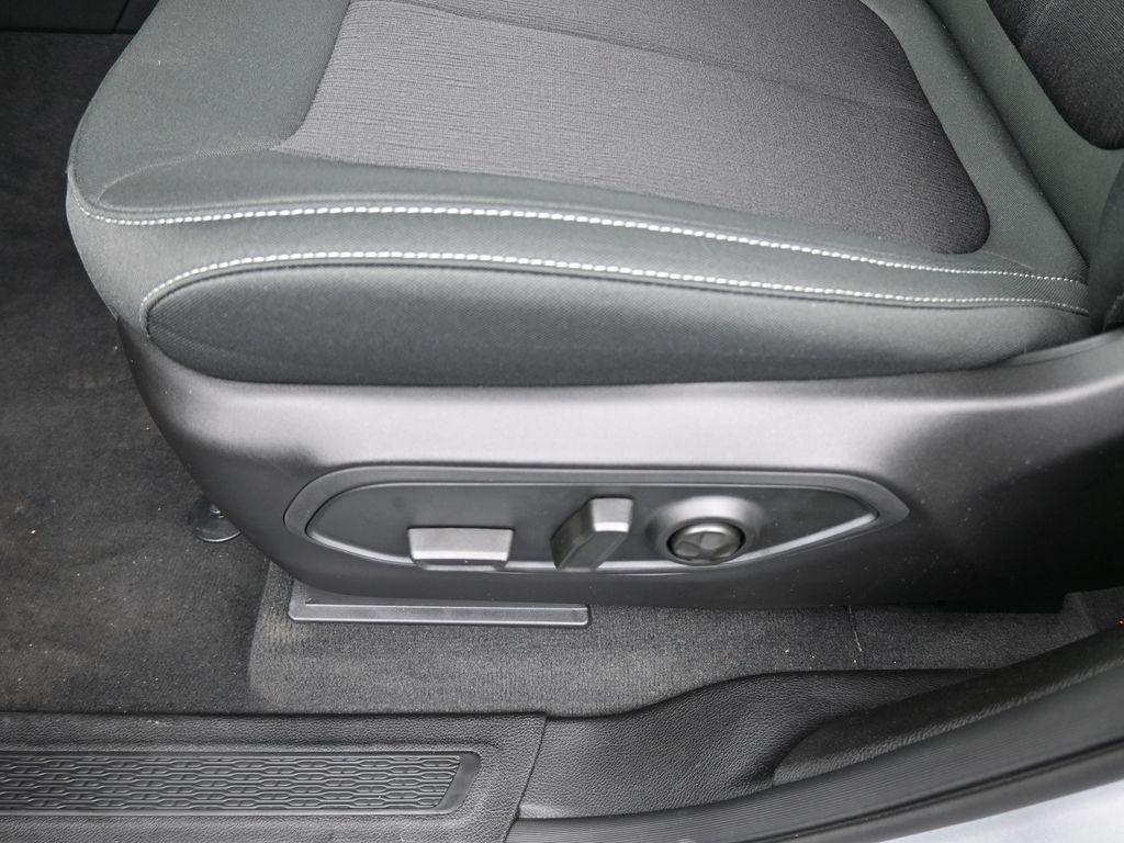new 2025 Jeep Grand Cherokee L car, priced at $36,043