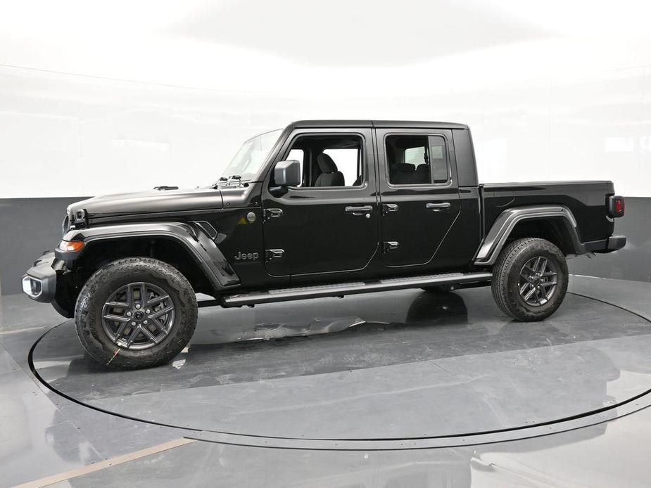 new 2024 Jeep Gladiator car, priced at $42,870