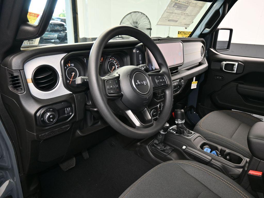 new 2026 Jeep Gladiator car, priced at $46,615