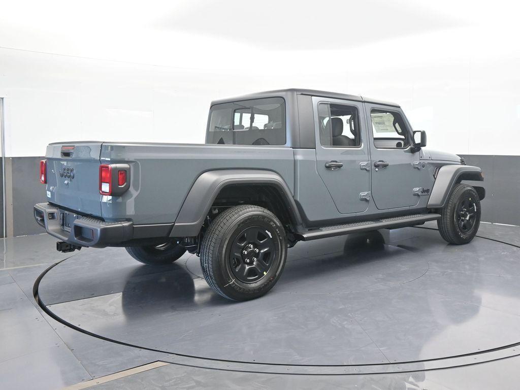 new 2026 Jeep Gladiator car, priced at $46,615