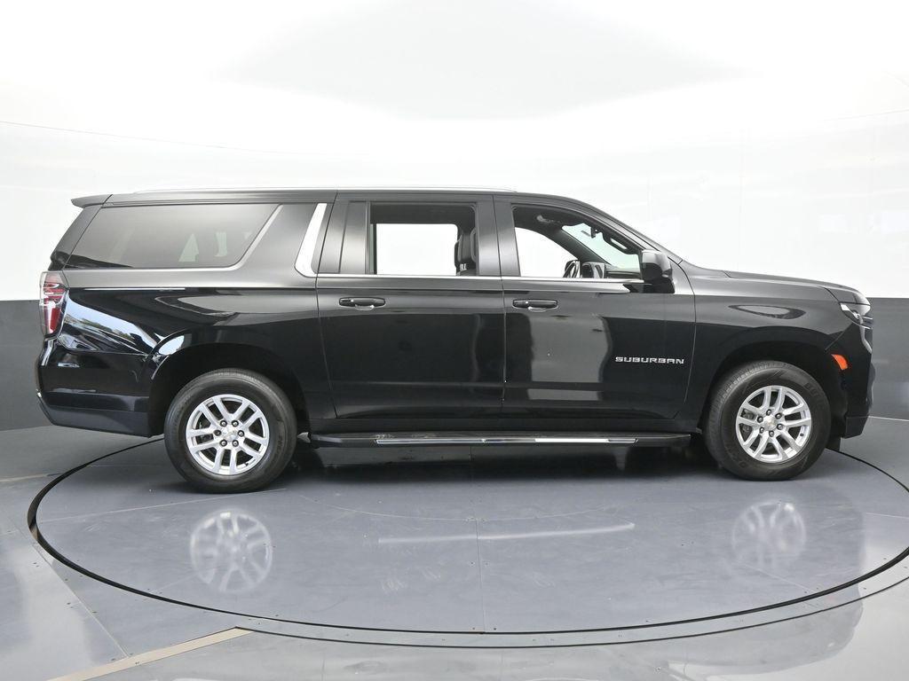 used 2022 Chevrolet Suburban car, priced at $43,994