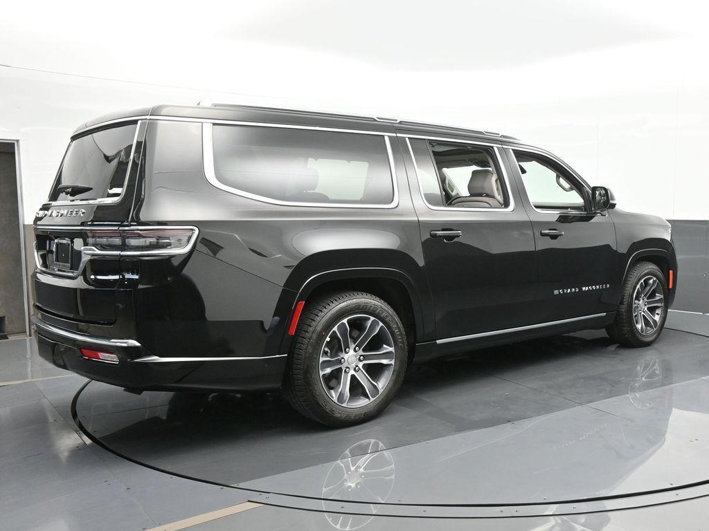 new 2024 Jeep Grand Wagoneer L car, priced at $87,697