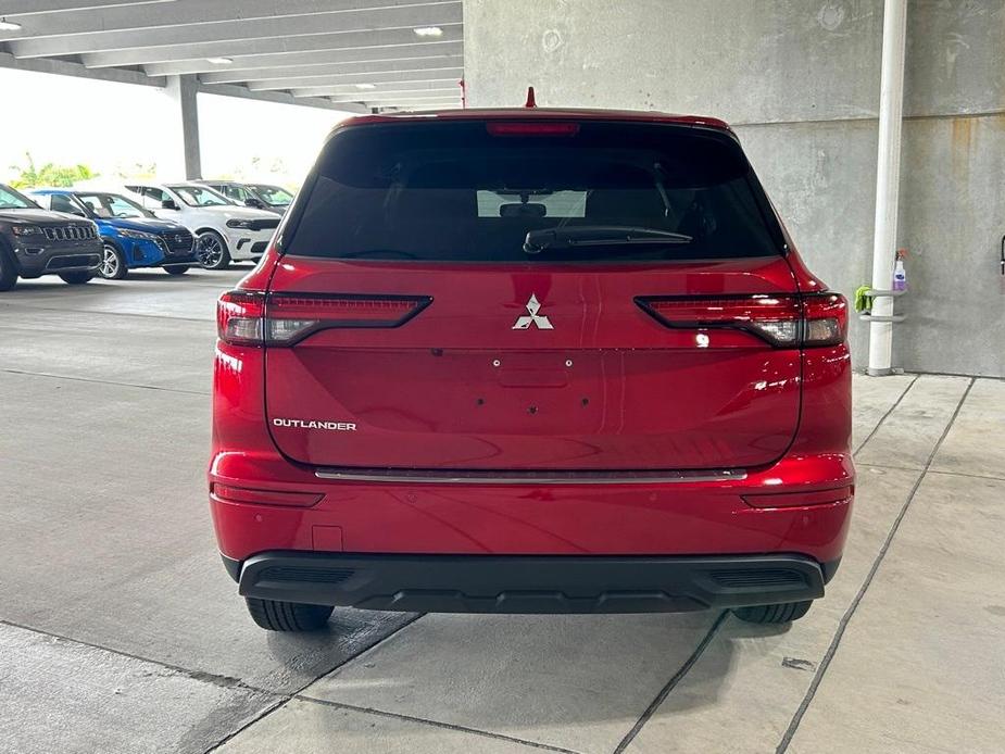 new 2024 Mitsubishi Outlander car, priced at $26,033