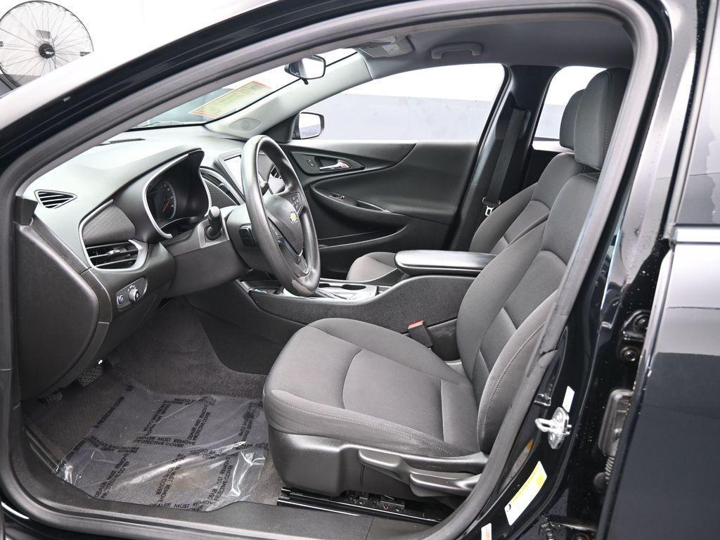 used 2018 Chevrolet Malibu car, priced at $9,995