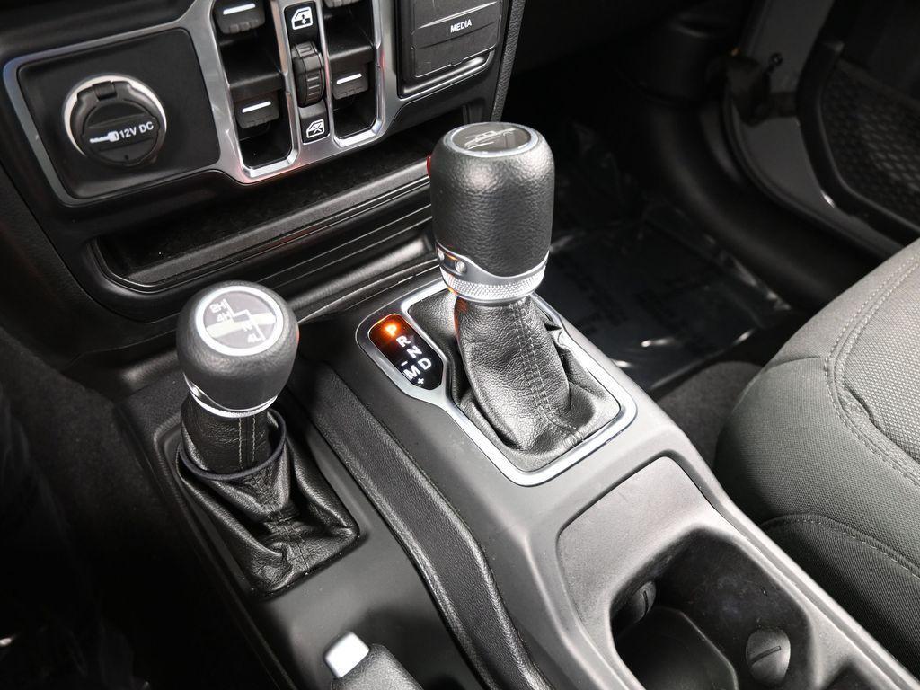 used 2021 Jeep Gladiator car, priced at $32,950