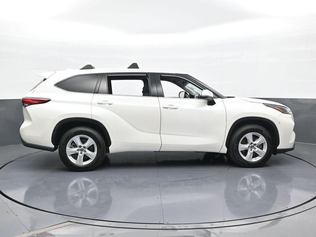 used 2021 Toyota Highlander car, priced at $26,238