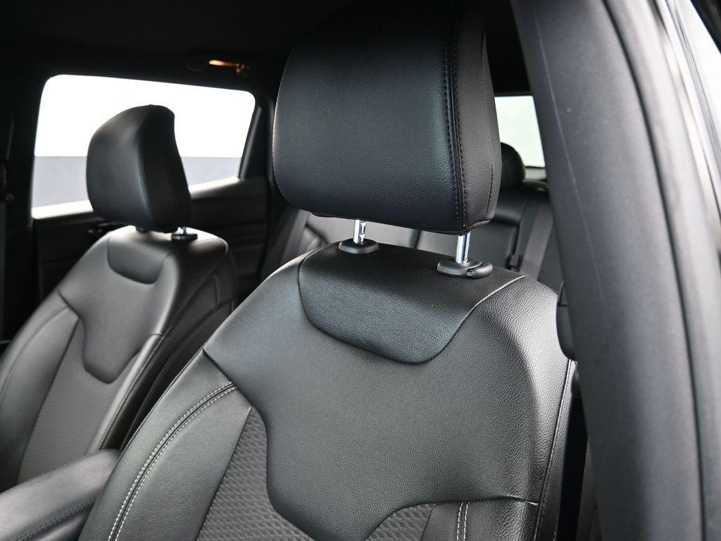 used 2024 Jeep Compass car, priced at $21,407