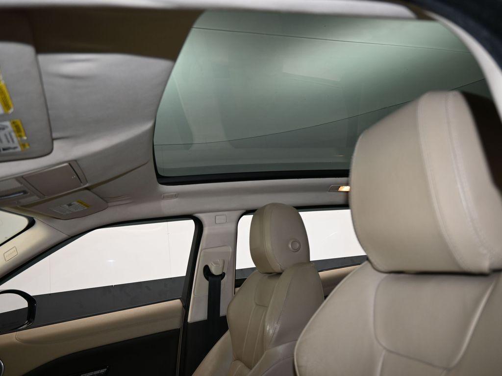 used 2016 Land Rover Range Rover Evoque car, priced at $10,995