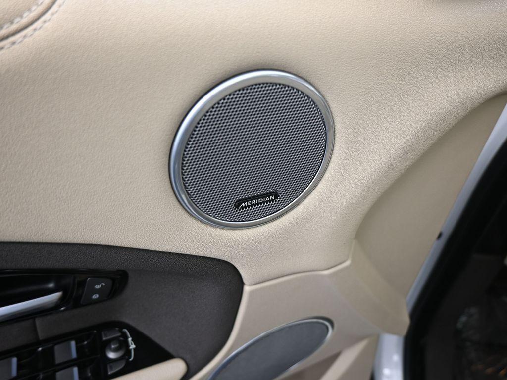 used 2016 Land Rover Range Rover Evoque car, priced at $10,995