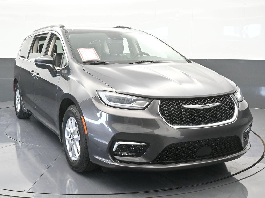 used 2022 Chrysler Pacifica car, priced at $17,993
