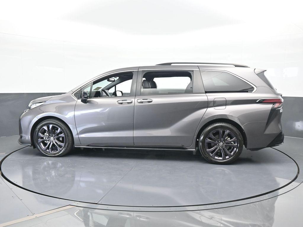 used 2022 Toyota Sienna car, priced at $39,451