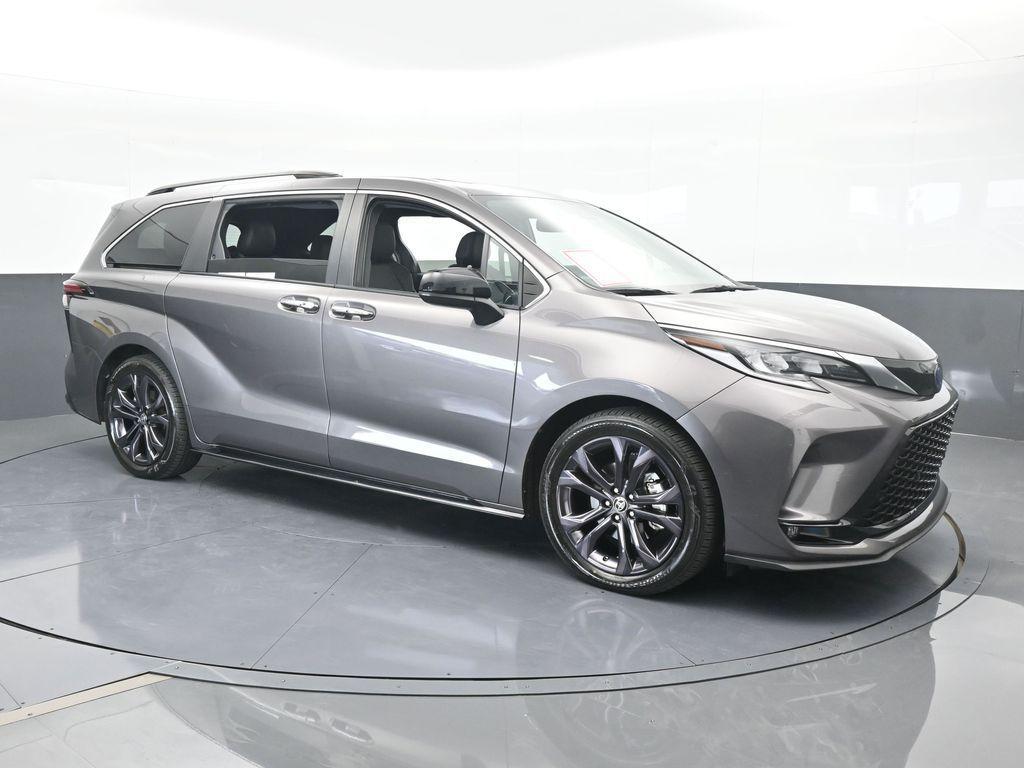 used 2022 Toyota Sienna car, priced at $39,451