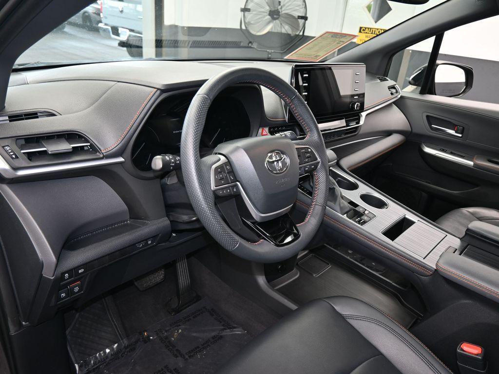 used 2022 Toyota Sienna car, priced at $39,451