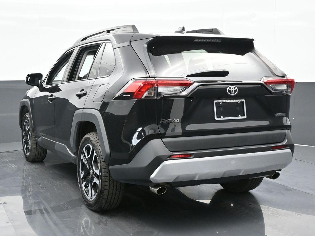 used 2020 Toyota RAV4 car, priced at $25,950