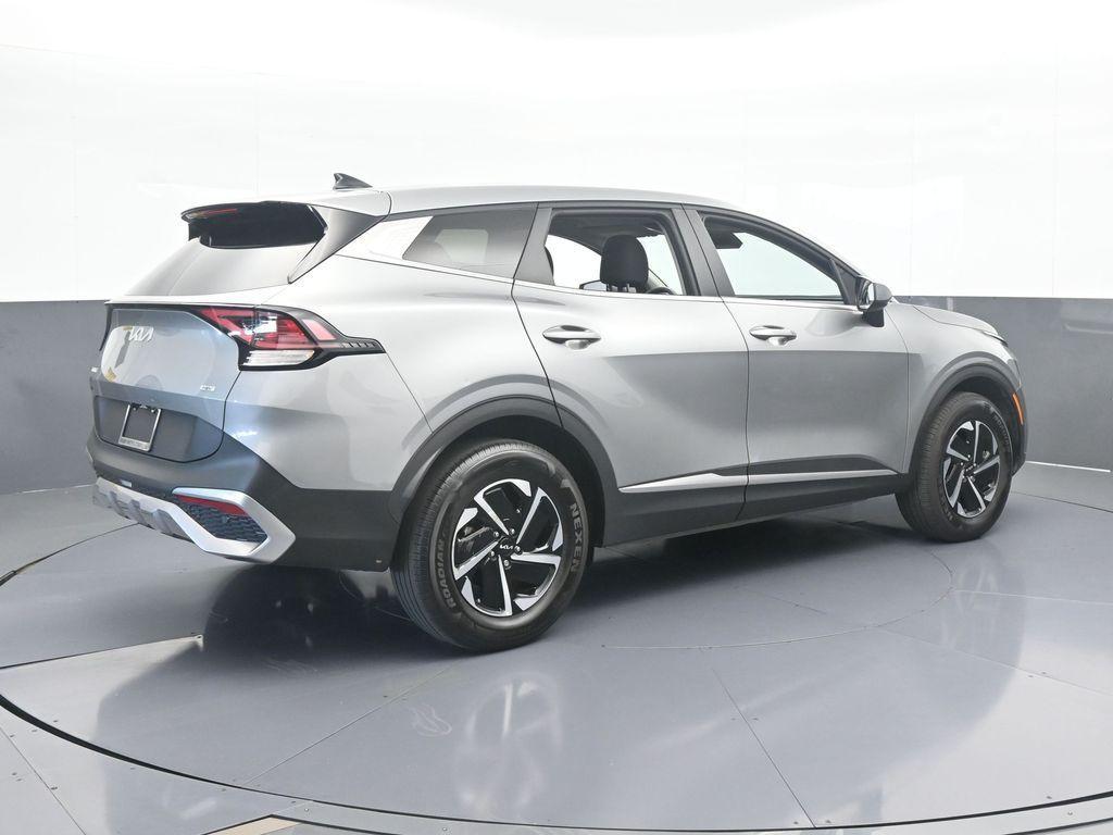 used 2024 Kia Sportage Hybrid car, priced at $25,322