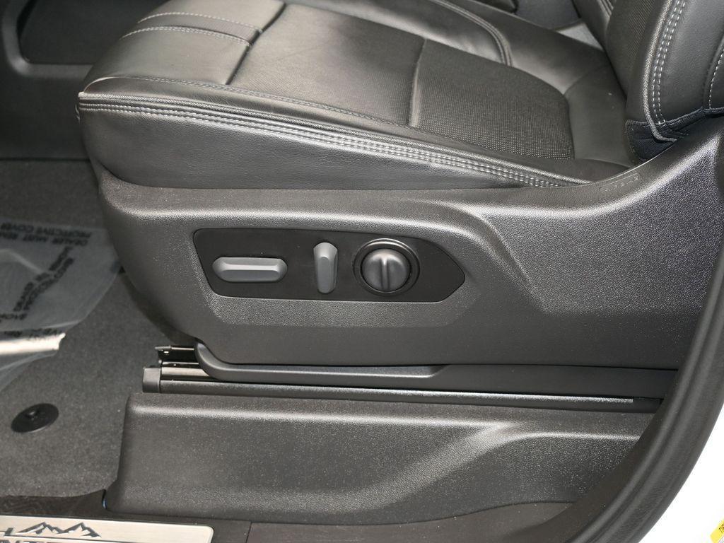 used 2022 Chevrolet Silverado 1500 Limited car, priced at $43,999