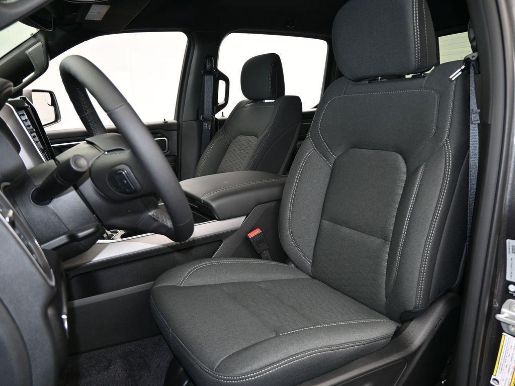 new 2025 Ram 1500 car