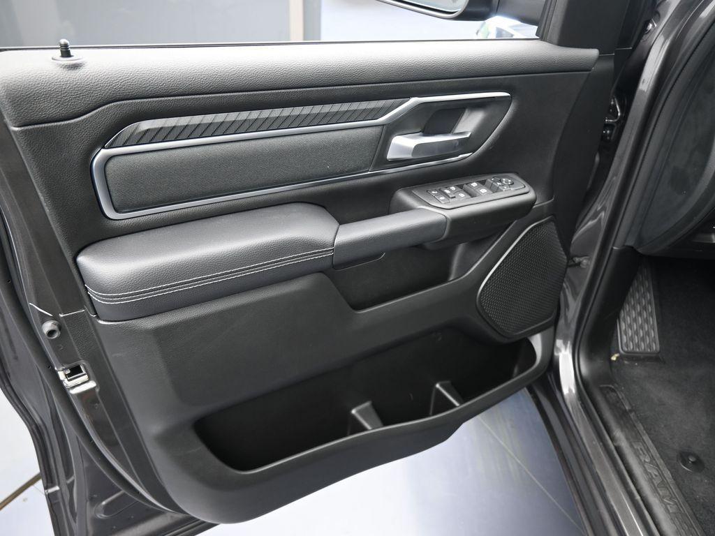 new 2025 Ram 1500 car